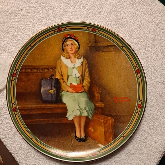 Knowles collector plate. A young girl's dream - Picture 2 of 5